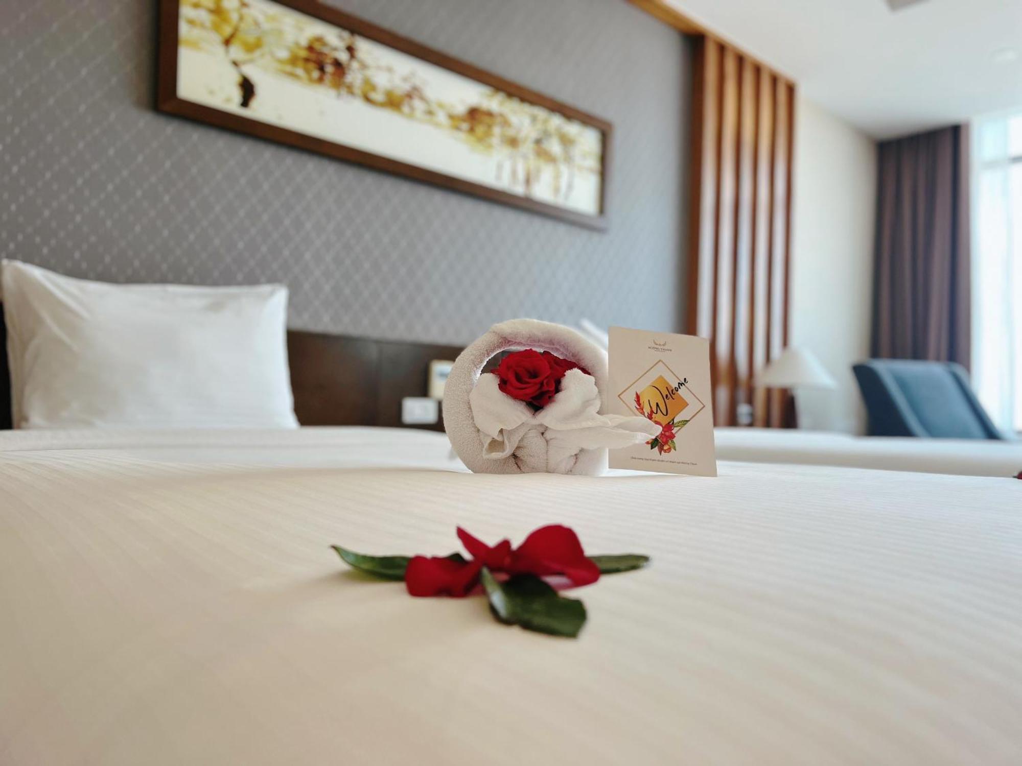 Muong Thanh Luxury Nhat Le Hotel Dong Hoi Exterior foto